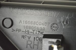 Mercedes-Benz ML W166 Panelės apdailos skydas (šoninis) A1666800407