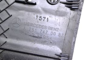 Mercedes-Benz R W251 Tavaratilan kynnyksen suoja A2517470087