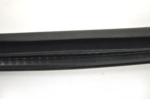 Mercedes-Benz GL X164 Rubber seal rear door A1646900876