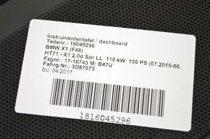 BMW X1 F48 F49 Muu keskikonsolin (tunnelimalli) elementti 9335215