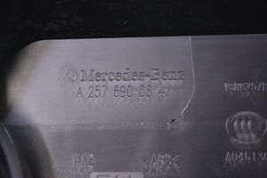 Mercedes-Benz CLS C257 Bagažinės slenksčio apdaila A2576900641