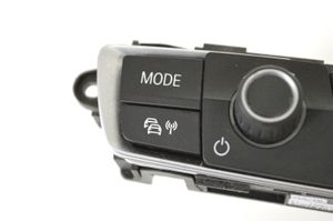 BMW 4 F36 Gran coupe Przyciski / Przełącznik regulacji głośności 6832880