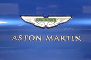 Aston Martin DB11 Takaluukun/tavaratilan kansi 