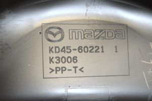 Mazda 3 II Ohjauspyörän pylvään verhoilu KD4560221