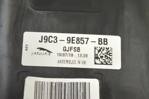 Jaguar E-Pace Aktiivihiilisuodattimen polttoainehöyrysäiliö J9C39E857BB