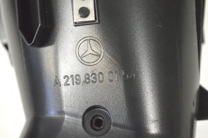 Mercedes-Benz CLS C219 Other center console (tunnel) element A2198300154