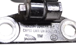 Jaguar XJ X351 Zawias górny drzwi 8X23F228A65AC