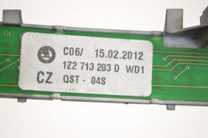Skoda Octavia Mk2 (1Z) Indicatore di cambio marcia 1Z2713203D