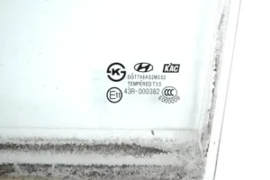 Hyundai i40 Vetro del finestrino della portiera posteriore 43R000382