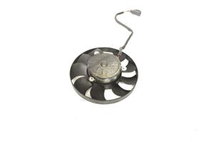 Ford Focus Hélice moteur ventilateur 3R114217