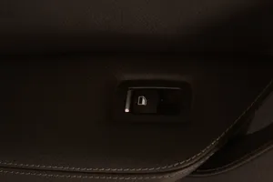 BMW X4 F26 Rivestimento del pannello della portiera posteriore 