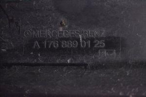 Mercedes-Benz A W176 Moldura del borde del guardabarros A1768890125