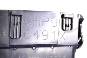 Mazda 6 Copertura griglia di ventilazione cruscotto GHP96491X