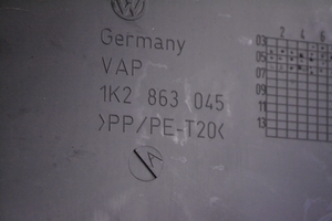 Volkswagen Golf V Altri elementi della console centrale (tunnel) 1K2863045