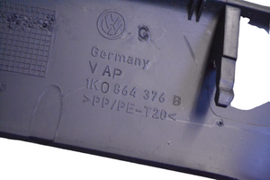 Volkswagen Golf V Altri elementi della console centrale (tunnel) 1K0864376B