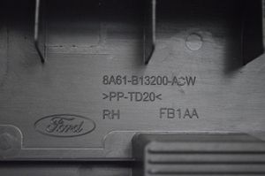Ford Fiesta Etuoven kynnyksen suojalista 8A61B3200ACW