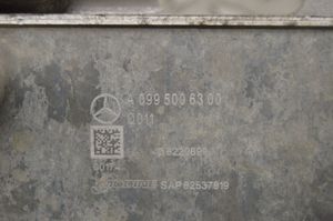 Mercedes-Benz E W238 Vaihteistoöljyn jäähdytin (käytetyt) A0995006300
