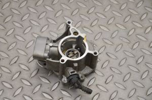 Audi Q3 8U Alipainepumppu 06L145100F