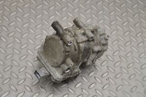 Toyota Prius (XW30) Ilmastointilaitteen kompressorin pumppu (A/C) 0422001030
