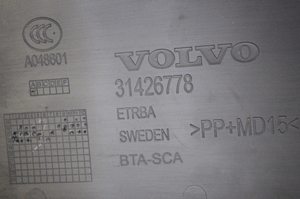 Volvo S90, V90 Keskikonsolin takasivuverhoilu 31426778