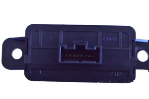 Infiniti FX Câble adaptateur AUX 2A80