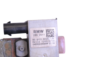 BMW i3 Pliusinių laidų jungimo mazgas 6832697