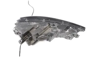 Audi A4 S4 B9 Lampa przednia 8W0941005A