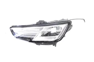 Audi A4 S4 B9 Lampa przednia 8W0941005A