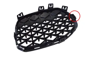 BMW 1 F40 Maskownica / Grill / Atrapa górna chłodnicy 7450961