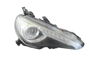 Toyota GT 86 Lampa przednia 3900060082