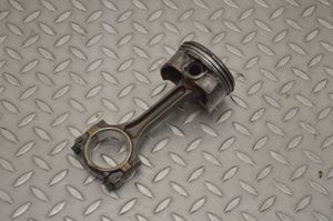 Opel Vectra C Piston 674