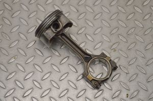 Opel Vectra C Piston 674