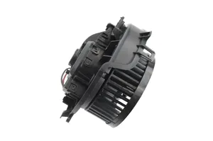 Volkswagen Golf VIII Ventola riscaldamento/ventilatore abitacolo 5WC819021A