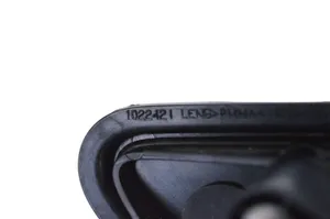Tesla Model S Riflettore fanale posteriore 1022421