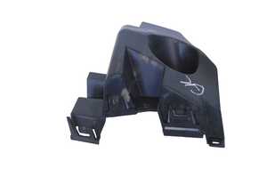 Citroen C4 III e-C4 Staffa angolare del supporto di montaggio del paraurti 9831818980