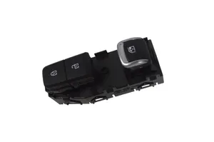 KIA Sorento IV Interruttore di controllo dell’alzacristalli elettrico 93581P2220