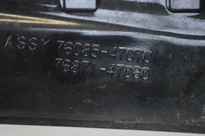 Toyota Prius (XW30) Spoiler del portellone posteriore/bagagliaio 7608547070