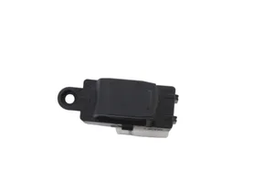 Suzuki Vitara (LY) Electric window control switch 