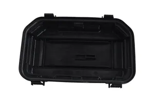 BMW 4 F32 F33 Fuse box cover 9224872