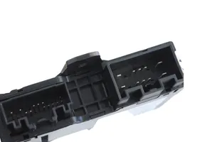 Volvo XC40 Takaluukun/tavaratilan ohjainlaite/moduuli 32357501
