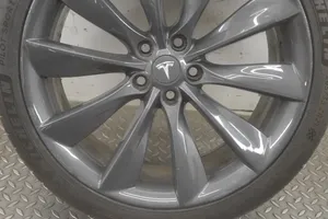 Tesla Model S R21 alloy rim 21X9J