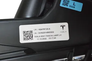 Tesla Model 3 Feu antibrouillard avant 162479700A