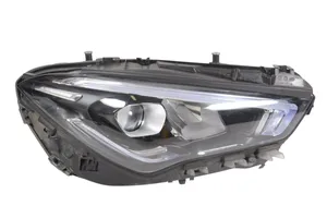 Mercedes-Benz CLA C118 X118 Lampa przednia A1189062800