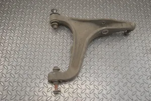 Maserati Ghibli Front lower control arm/wishbone 06700071800