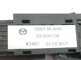 Mazda 2 Przycisk świateł awaryjnych D651664H0
