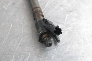 Volvo XC70 Injecteur de carburant 31272690