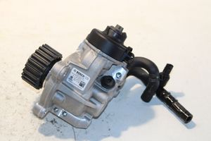 Audi A4 S4 B9 8W Polttoaineen ruiskutuksen suurpainepumppu 04L130755E