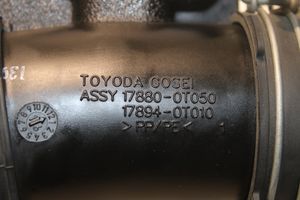 Toyota Auris E180 Деталь (детали) канала забора воздуха 178800T050