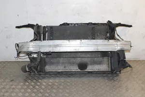 Audi A4 S4 B8 8K Support de radiateur sur cadre face avant 8K0807113D