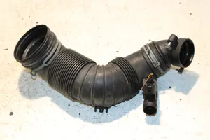 Volkswagen PASSAT B6 Turboahtimen ilmanoton letku 3C0129654Q